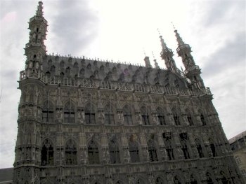 Leuven Ondersteboven